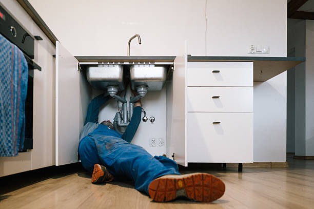 Professional Leak Detection technician working in Dayton, OH